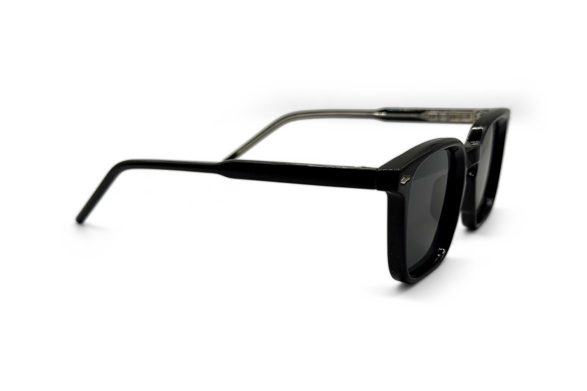 OBE 002 Black sunglasses, side view
