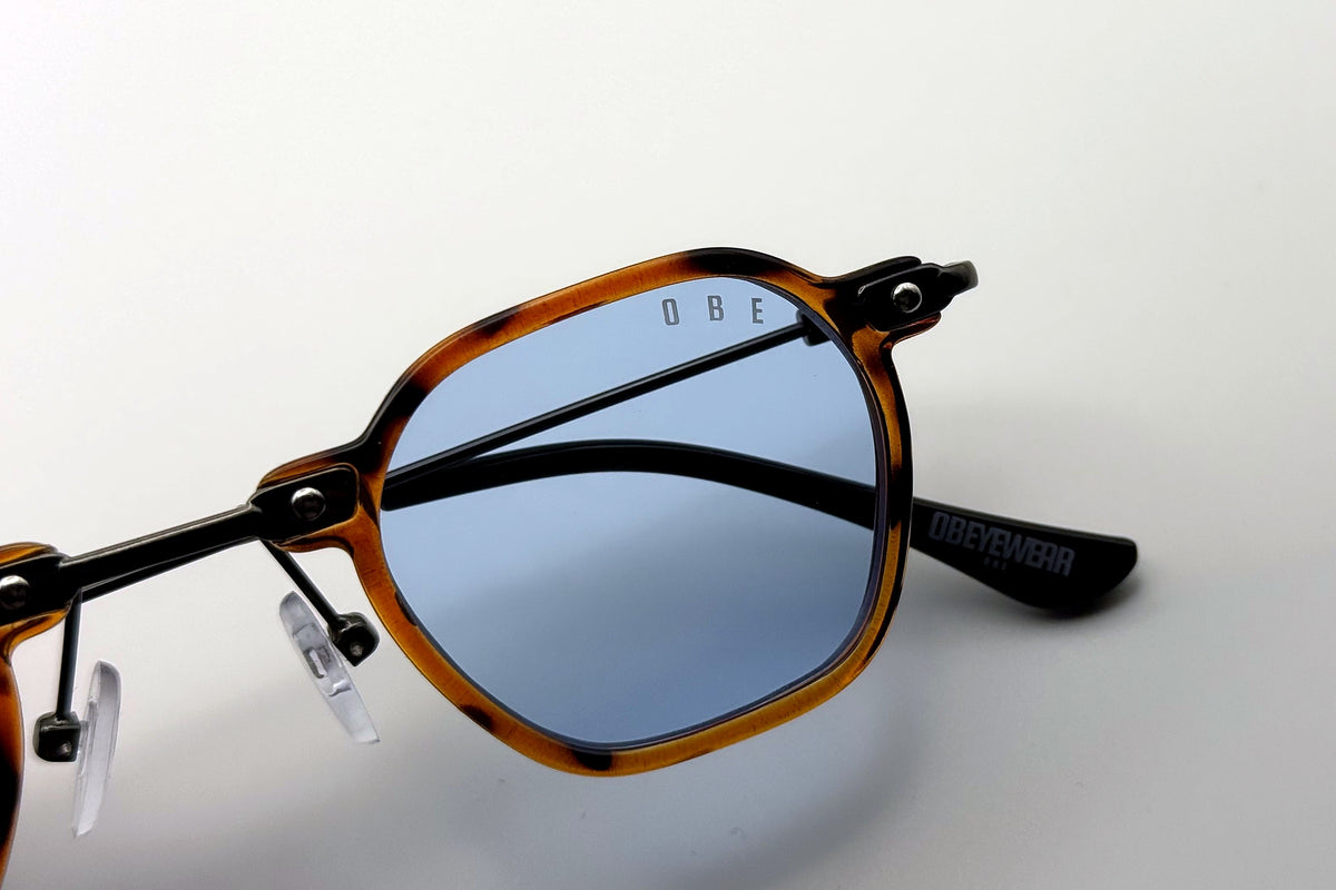 OBE 004 Tortoise with Blue Lens sunglasses, lens detail